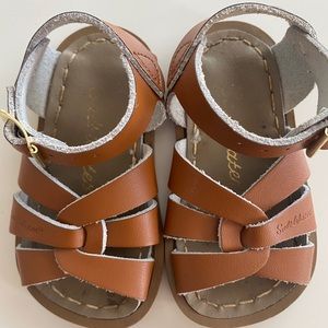 Salt Water Sandals - Brown -  Size 4 Toddler